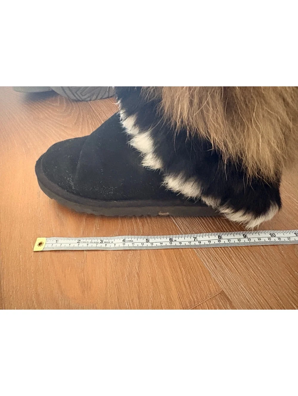 UGG Black Suede Fur Trim Boots Cozy Winter Fashion Size 7